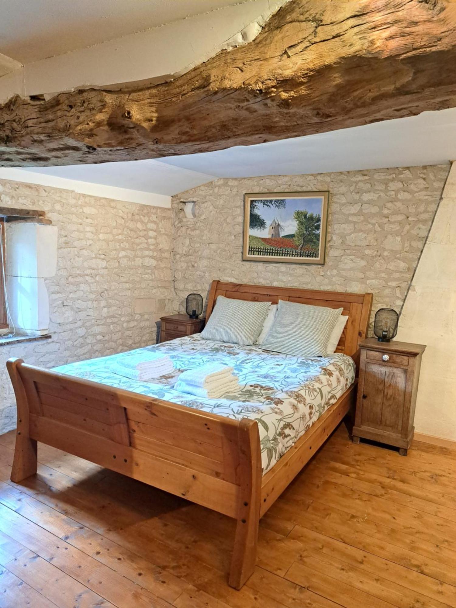 Le Moulin Etourneau - 3 Gites Avec 2 Piscines Champagnac  Luaran gambar