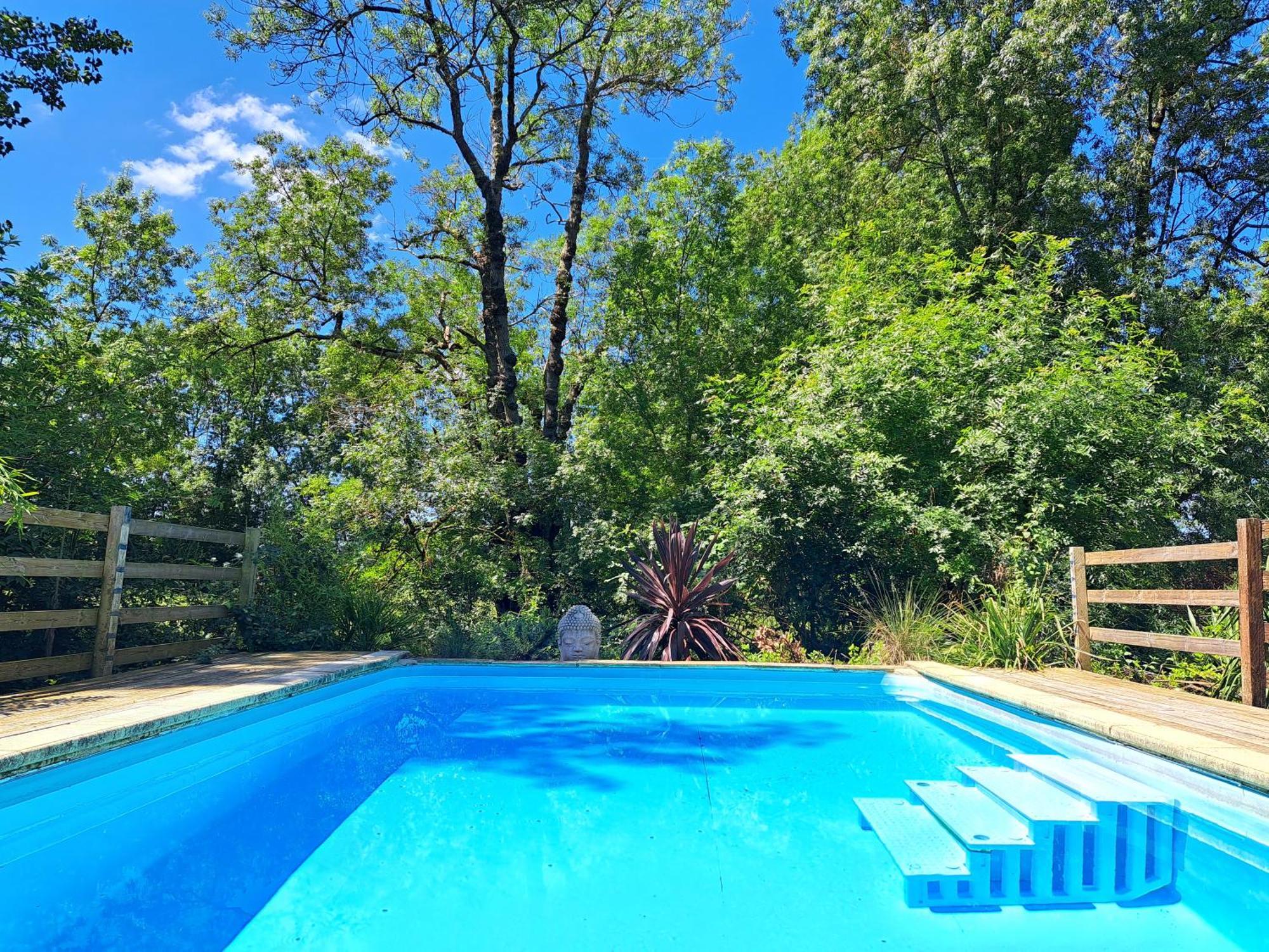 Le Moulin Etourneau - 3 Gites Avec 2 Piscines Champagnac  Luaran gambar